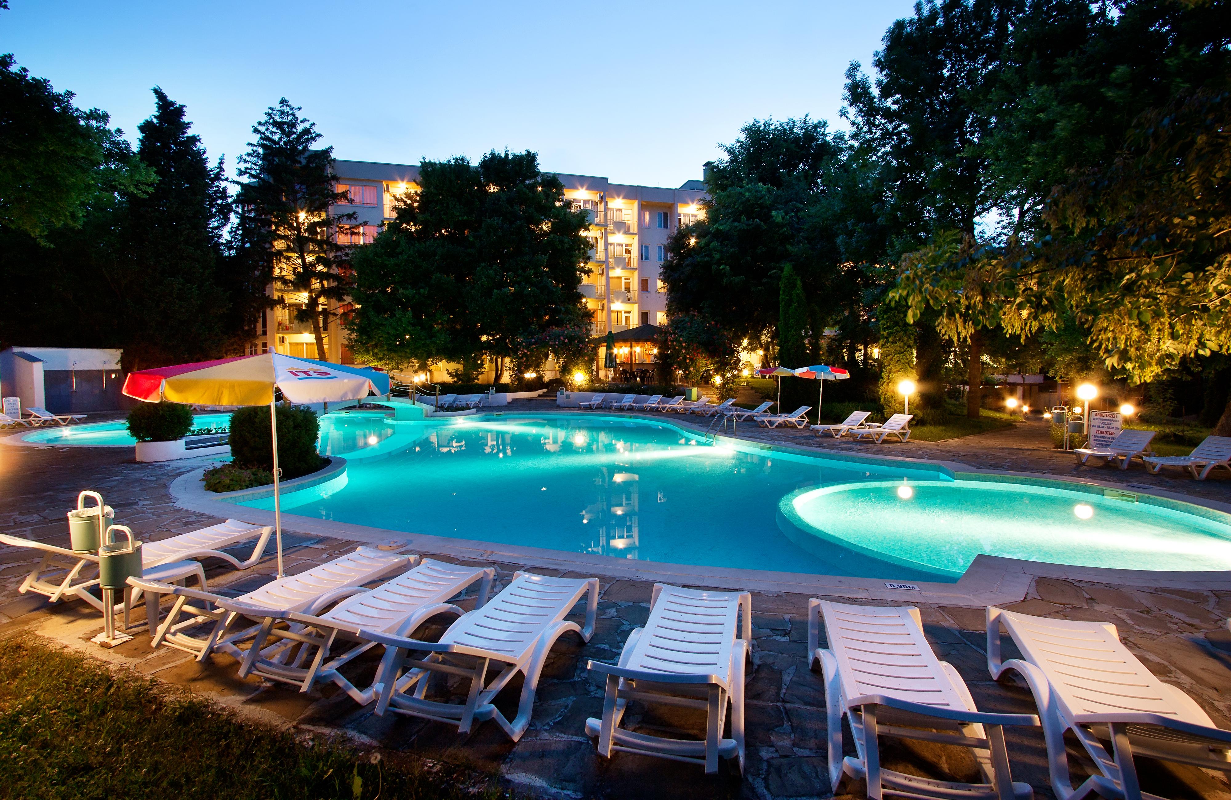 Ljuljak Hotel Golden Sands Exterior photo