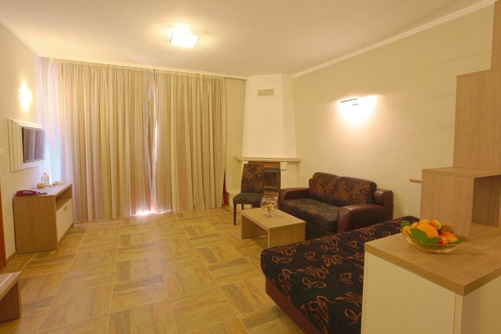 Ljuljak Hotel Golden Sands Exterior photo