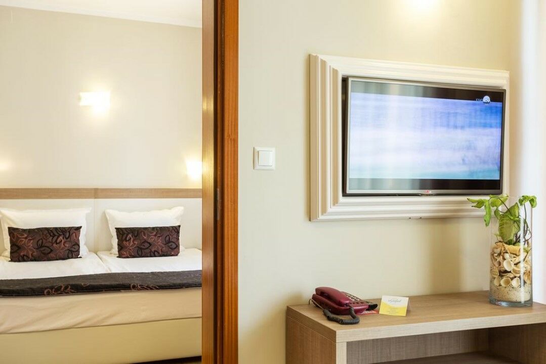 Ljuljak Hotel Golden Sands Exterior photo